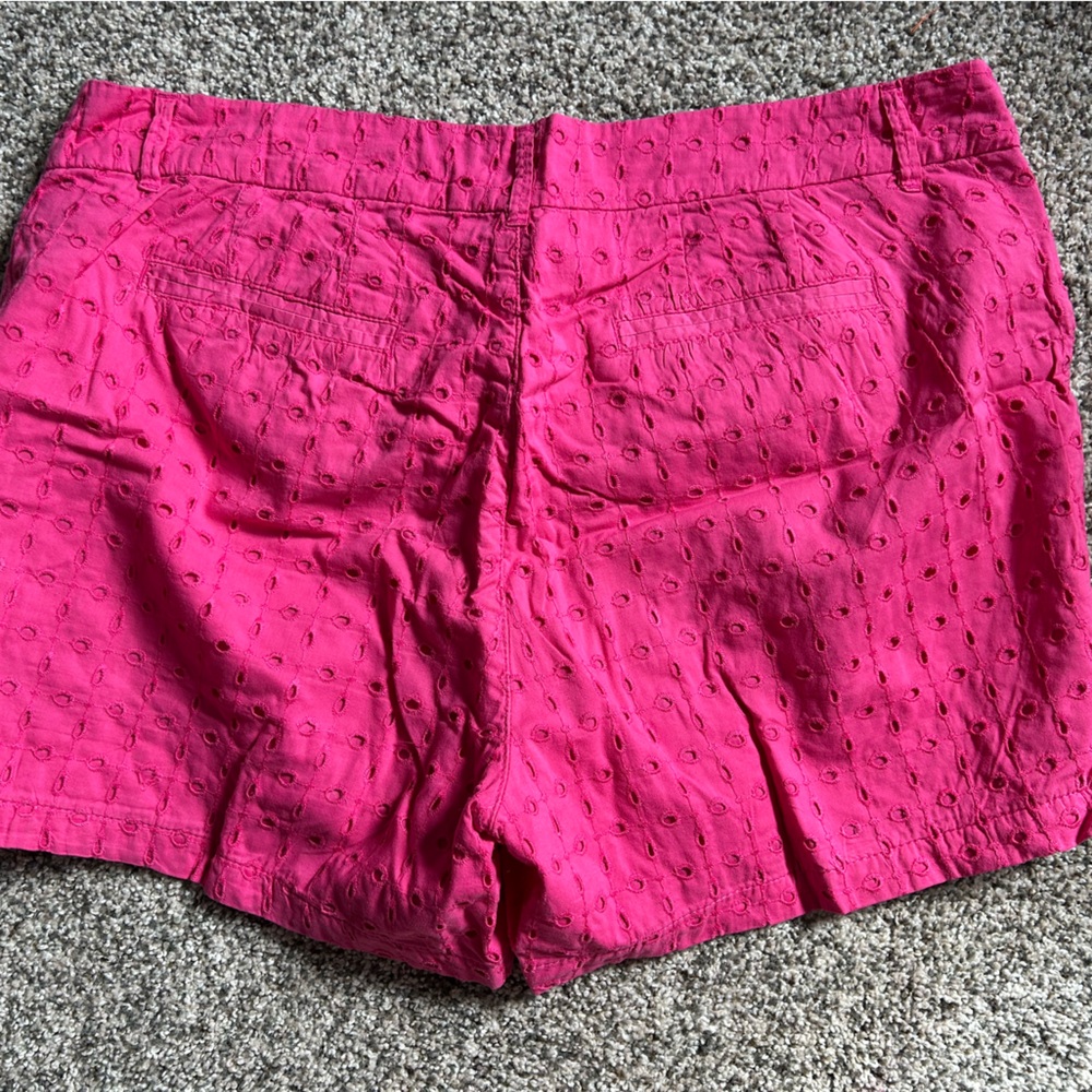 Old Navy Maternity shorts pink eyelet size 10 - Picture 3 of 3
